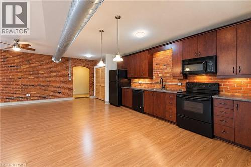 357 Hunter Street W Unit# 16, Hamilton, ON 
