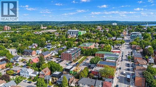 357 Hunter Street W Unit# 16, Hamilton, ON 