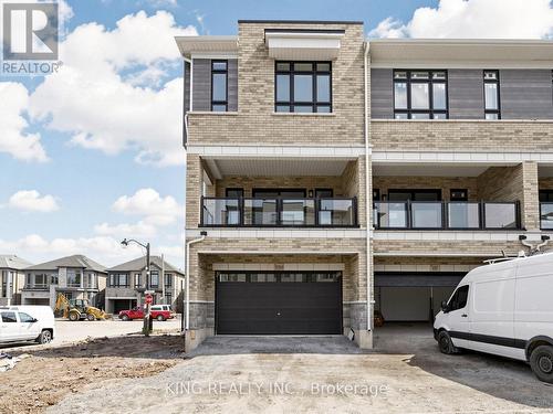 3290 Taha Garden, Oakville, ON 