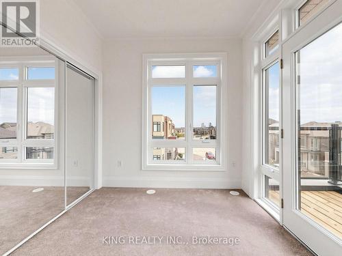 3290 Taha Garden, Oakville, ON 