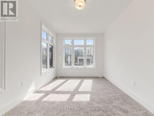 3290 Taha Garden, Oakville, ON 