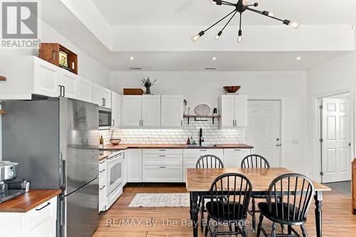 2574 Fairgrounds Road S, Clearview, ON 