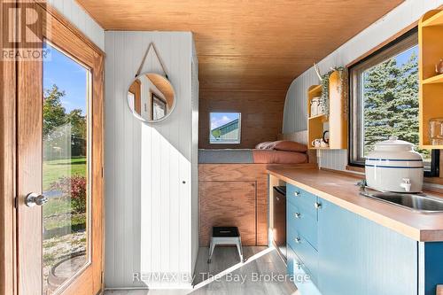 2574 Fairgrounds Road S, Clearview, ON 