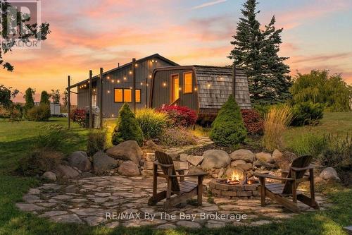 2574 Fairgrounds Road S, Clearview, ON 