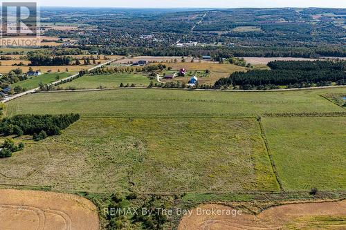 2574 Fairgrounds Road S, Clearview, ON 