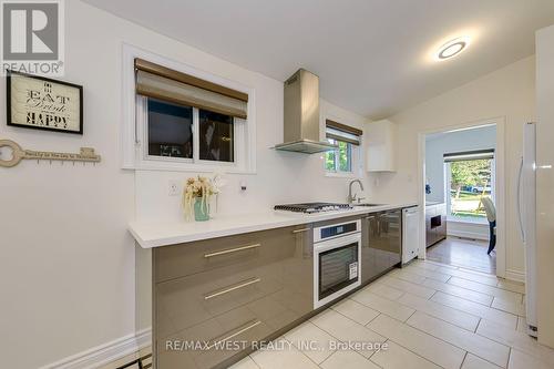6 Millview Court, Toronto, ON 