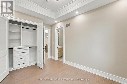 507 Wildwood Drive, Oakville, ON 