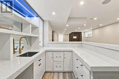 507 Wildwood Drive, Oakville, ON 