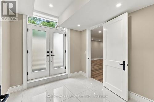 507 Wildwood Drive, Oakville, ON 