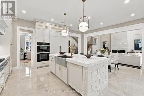 507 Wildwood Drive, Oakville, ON 