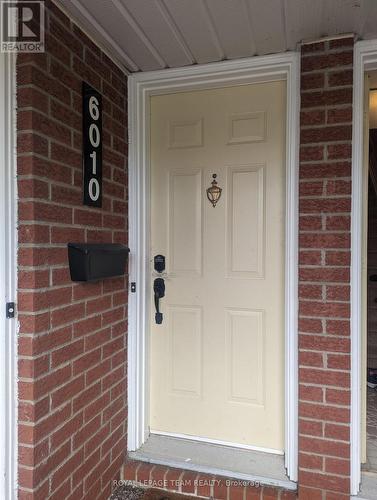 Front Door - 17B - 6010 Red Willow Drive, Ottawa, ON 