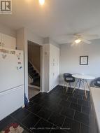 Kitchen Eat in area - 