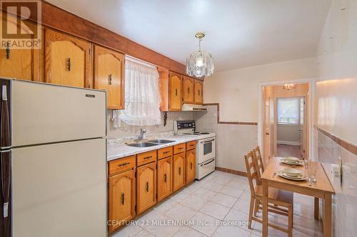 16 Rochdale Avenue, Toronto, ON 