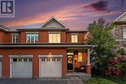 160 DEERCROFT AVENUE Ottawa, ON K2J 5H9