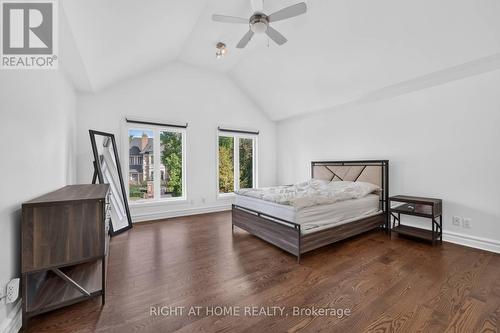 23 Bryson Drive, Richmond Hill, ON 