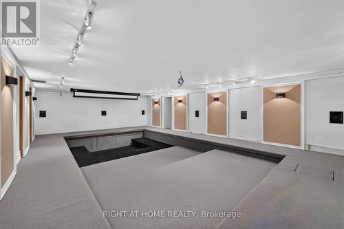 23 Bryson Drive, Richmond Hill, ON 