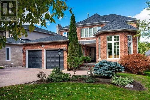 143 CARLYLE CRESCENT  Aurora, ON L4G 6P8