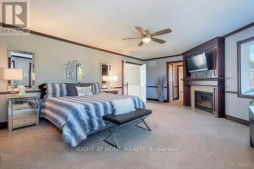 143 Carlyle Crescent, Aurora, ON 