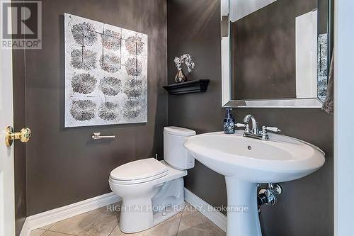 143 Carlyle Crescent, Aurora, ON 