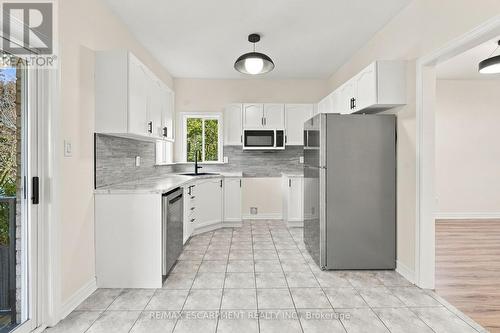 15 Dalrymple Drive, Hamilton, ON 