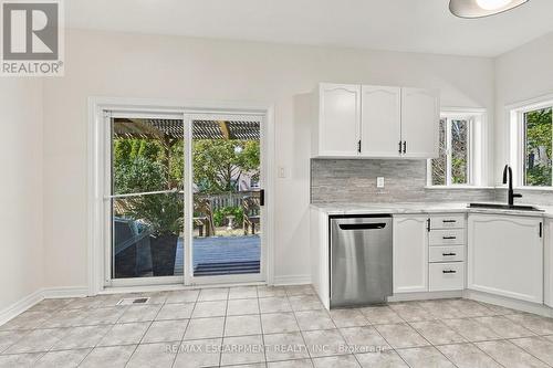 15 Dalrymple Drive, Hamilton, ON 