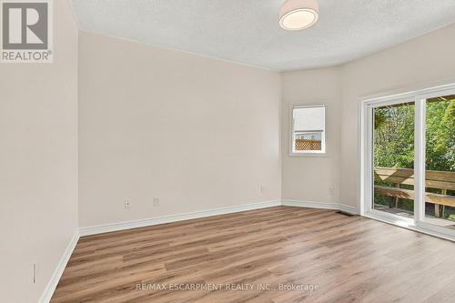 15 Dalrymple Drive, Hamilton, ON 