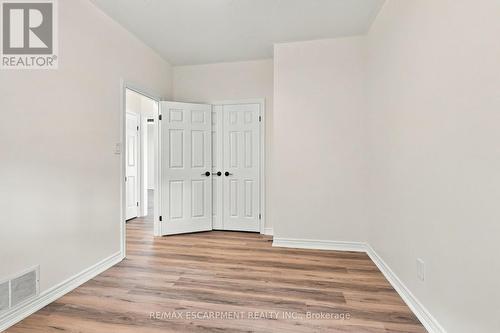 15 Dalrymple Drive, Hamilton, ON 