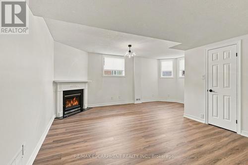 15 Dalrymple Drive, Hamilton, ON 