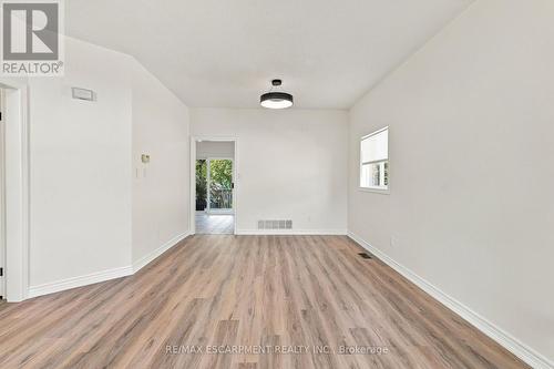 15 Dalrymple Drive, Hamilton, ON 