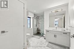 Spa inspired ensuite bathroom - 