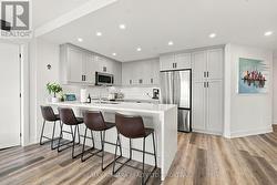 Waterfall quartz breakfast bar - 