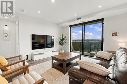 Living room - 509B - 300B Fourth Avenue, St. Catharines (Ridley), ON 