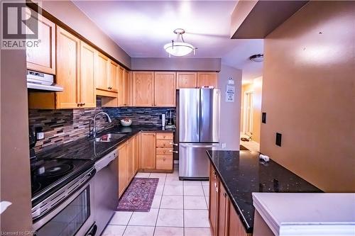 400 WILSON Avenue Unit# 7 , Kitchener, Ontario N2C 2S1 5