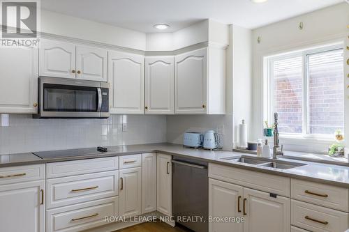 7621 Cameron Court, Niagara Falls (Mt. Carmel), ON 