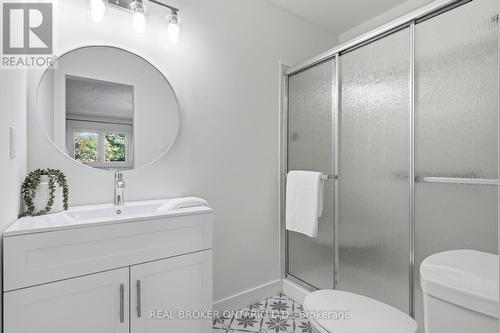22 Ripley Crescent, Waterloo, ON 