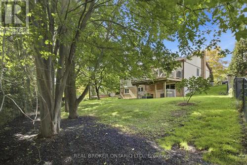 22 Ripley Crescent, Waterloo, ON 