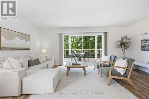 22 Ripley Crescent, Waterloo, ON 