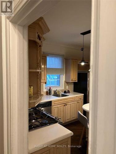 5 - 291 ONTARIO STREET , Toronto, Ontario M5A 2V8 3