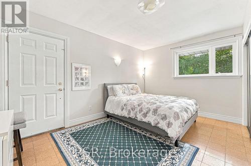 15 Valleyview Road, Halton Hills, ON 