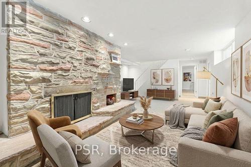15 Valleyview Road, Halton Hills, ON 