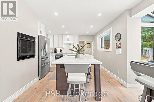 15 Valleyview Road, Halton Hills, ON 