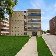 203 - 1181 ELLESMERE ROAD Toronto, ON M1P 2X6