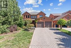 35 KINGSWOOD DRIVE Clarington, ON L1E 1G4