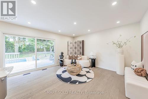 158 Park Avenue, Newmarket, ON 