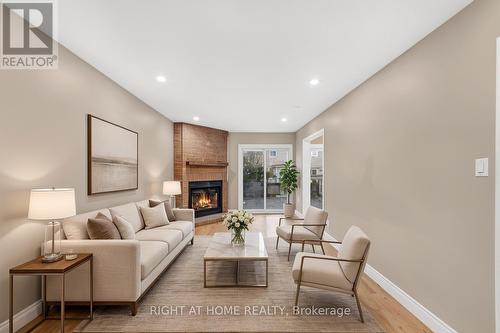 45 Blair Crescent, Barrie, ON 