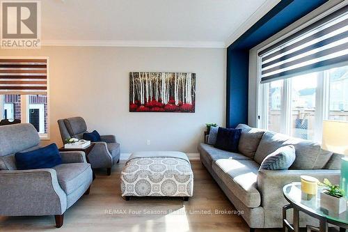 24 Barfoot Street, Collingwood, ON 