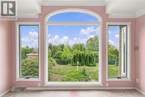 26 Leslie Drive, Hamilton, ON 