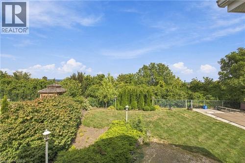 26 Leslie Drive, Hamilton, ON 