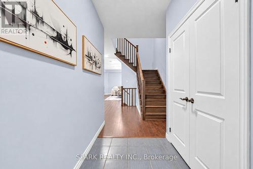4 Cutts Crescent, Hamilton, ON 