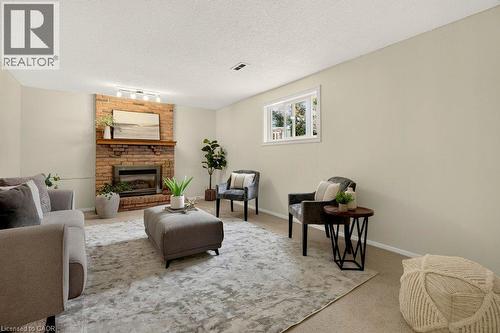 32 Beechwood Avenue, Brantford, ON 